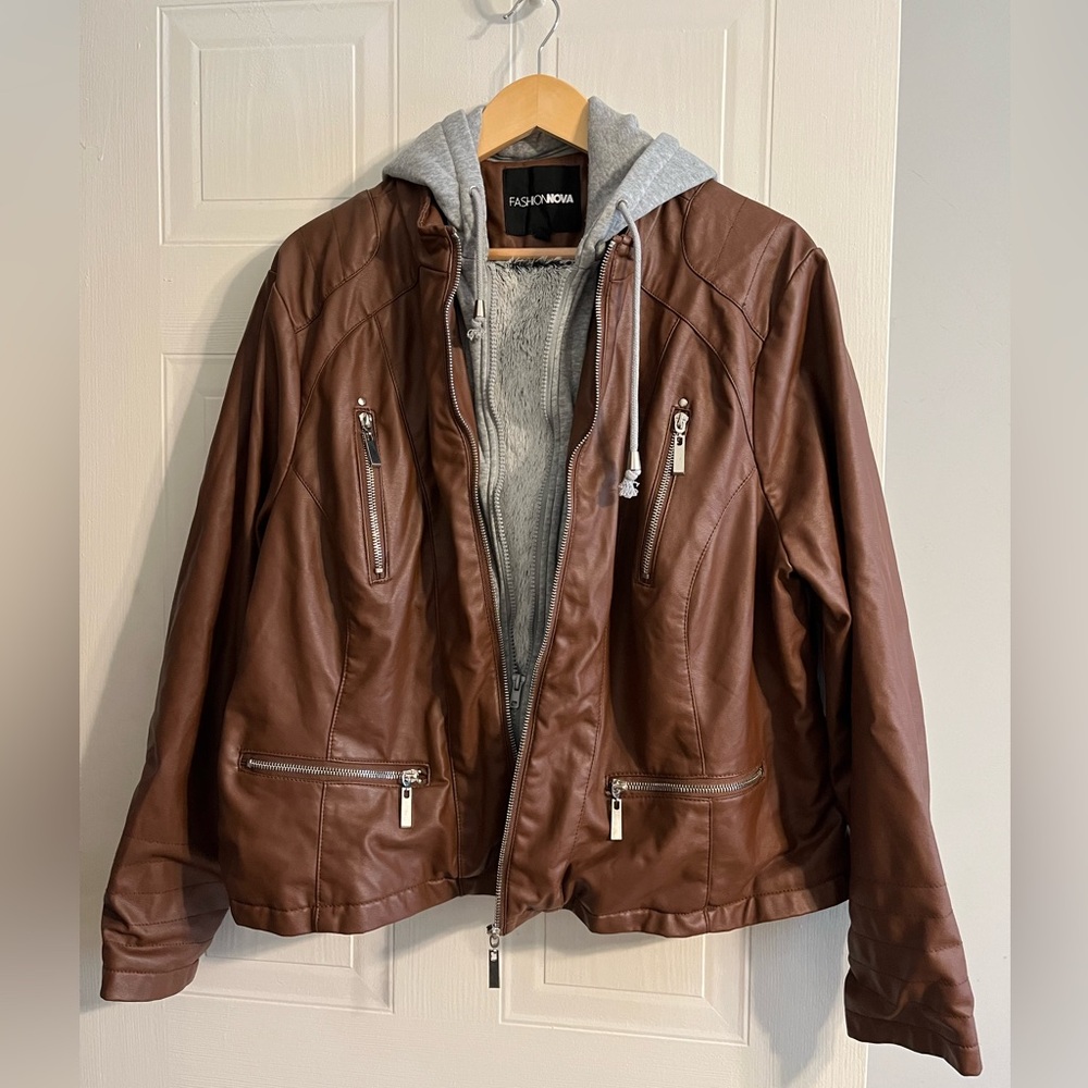 Brown faux leather moto jacket with removable hoodie - Size 2x